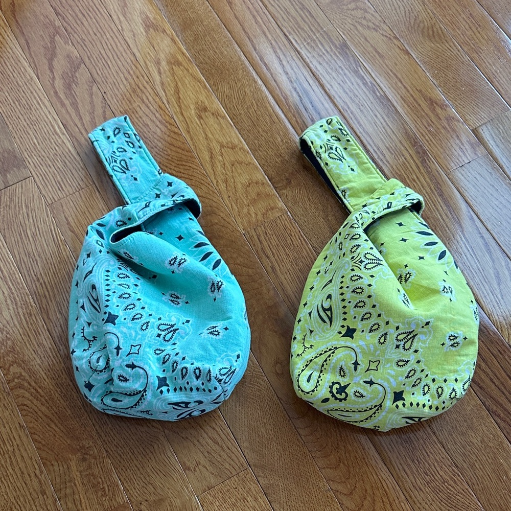 Carlton Yaito Knot bags in Blue and Yellow